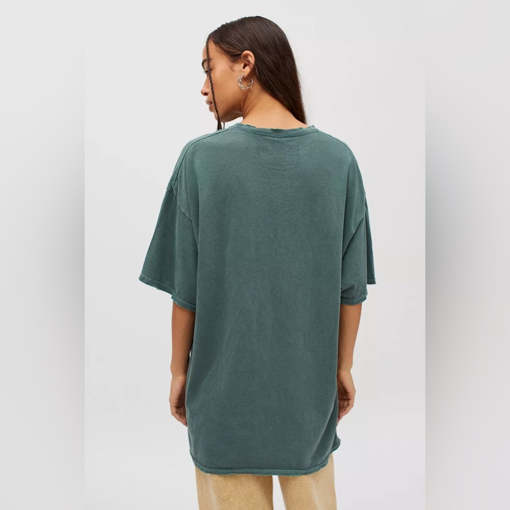 NWT Urban Outfitters Def Leppard Double Animal Oversized T-Shirt S/M - Picture 6 of 6